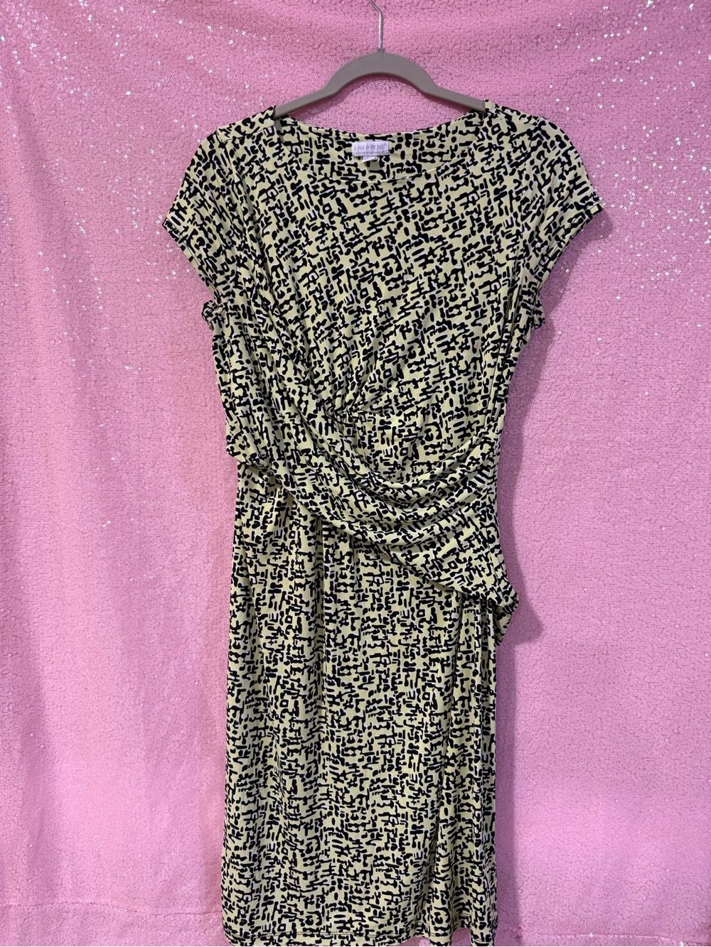 A Pea in the Pod Black & Cream Abstract Print Gathered-Waist Dress N10